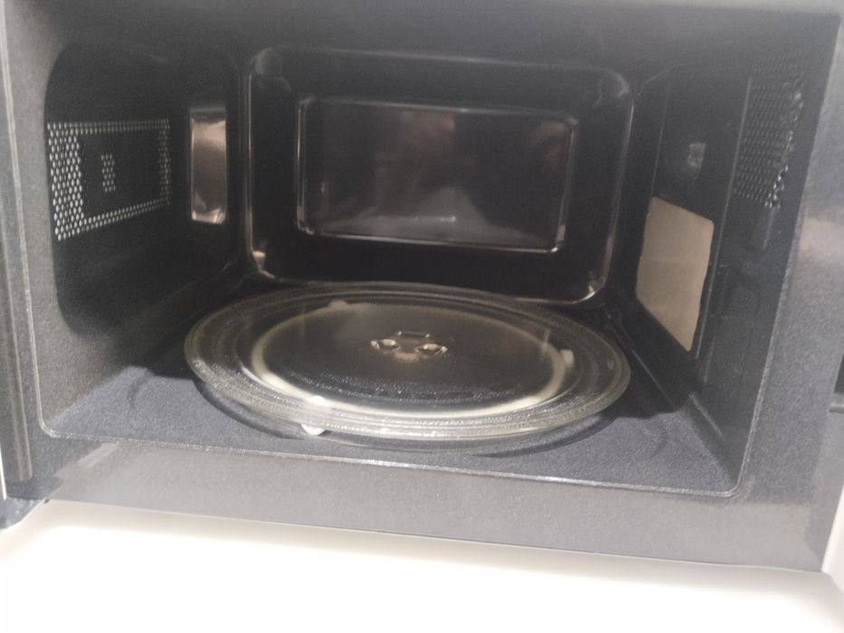 Микроволновка рабочий