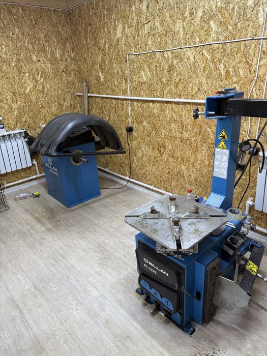 Продам шиномонтаж с Обарудыванием!