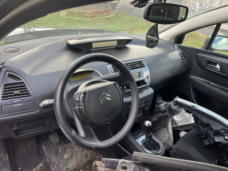 Citroen C4 1.6HDI на части