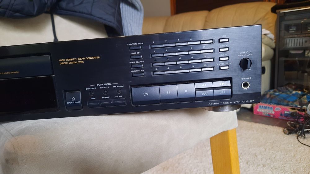 Cd player Sony CDP597 Calafat • OLX.ro