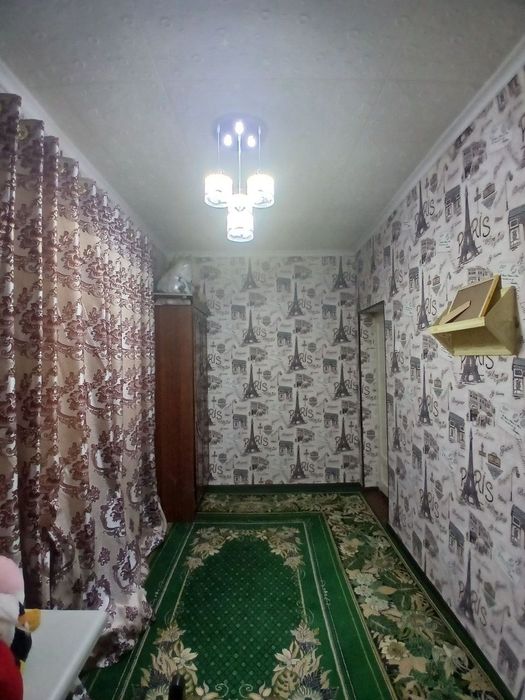 3 xonali kv sotiladi uy uzimizniki shaxar hokimligi oldidan