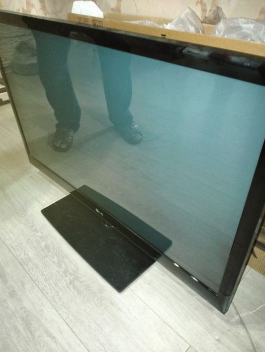 Продам телевизор