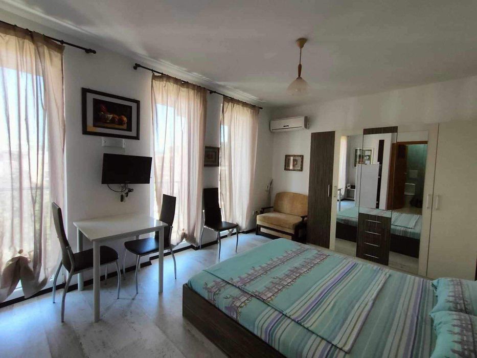 Дава се под наем Едностаен апартамент в Несебър - 40 кв.м за 599 € - Снимка #1