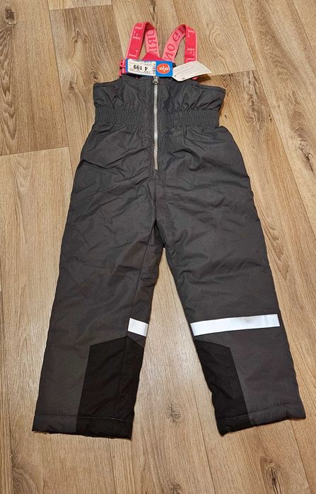 Полукомбинезон для девочки, 98 см. Futurino