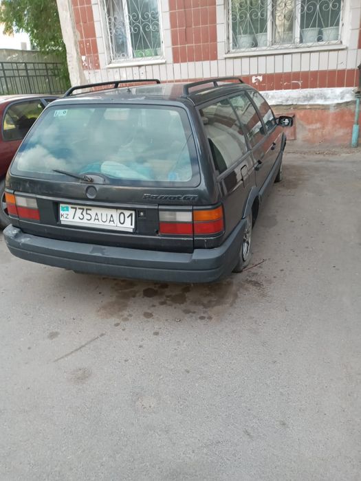 Продам на запчасти пассат в3