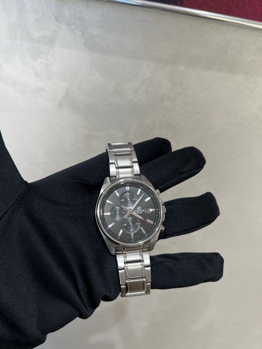 Часы Casio Edifice