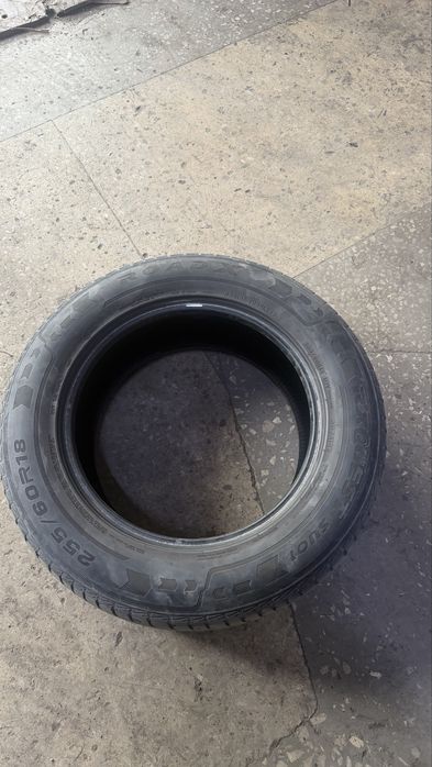 Продам рещину 255/60/18
