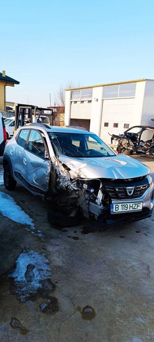 dacia spring 2023 electrica avariata bateri intacte neatinse 40 mii km
