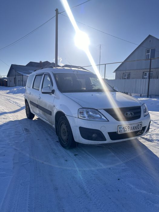 Ваз (Lada) Largus 2014 года