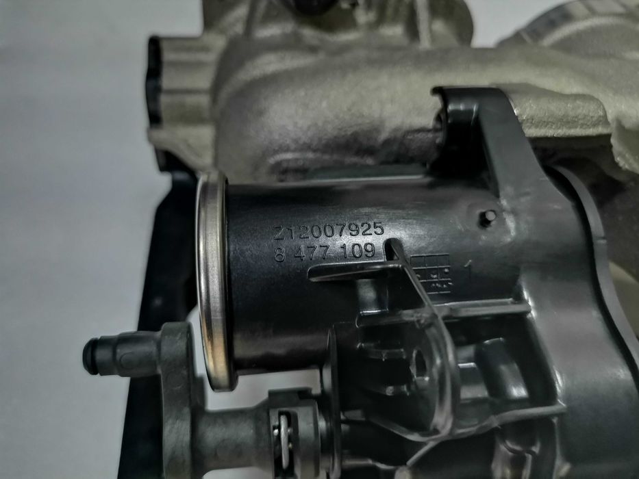 Всмукателен колектор Клапа BMW 9888472 X5 G05 G06 X7 G07 5 G60 7 G70