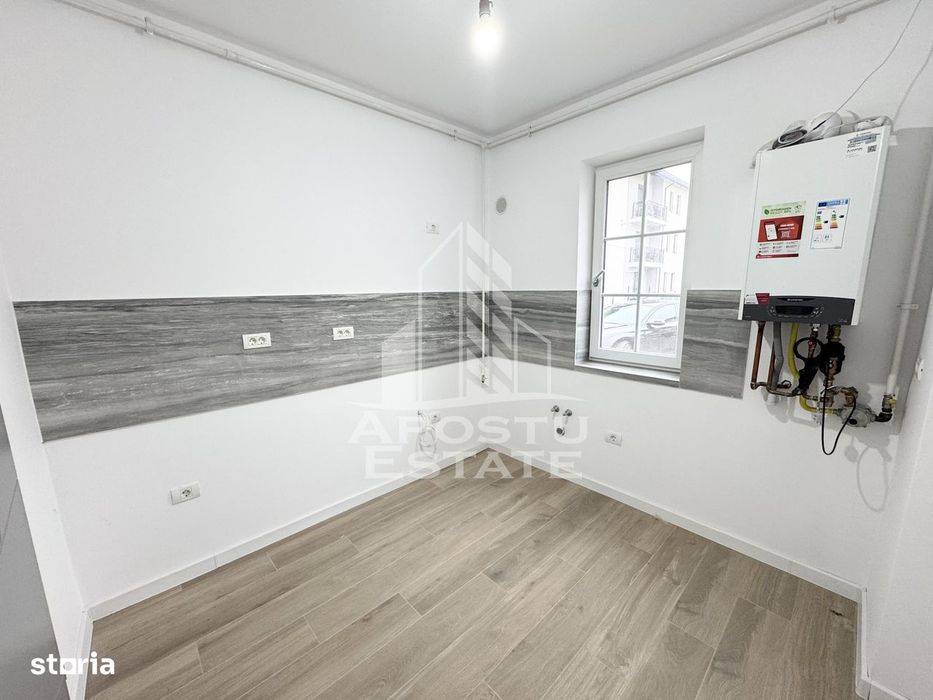 Apartament cu 2 camere decomandat si gradina de 15 mp la asfalt Giroc