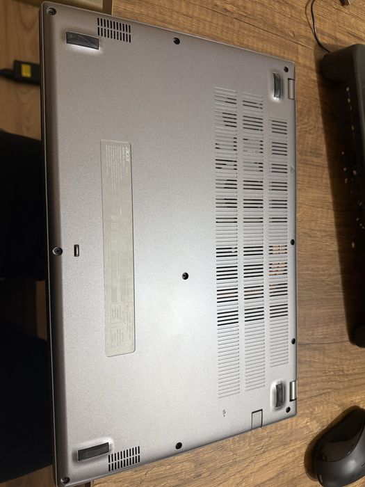 Acer Aspire A515-57G