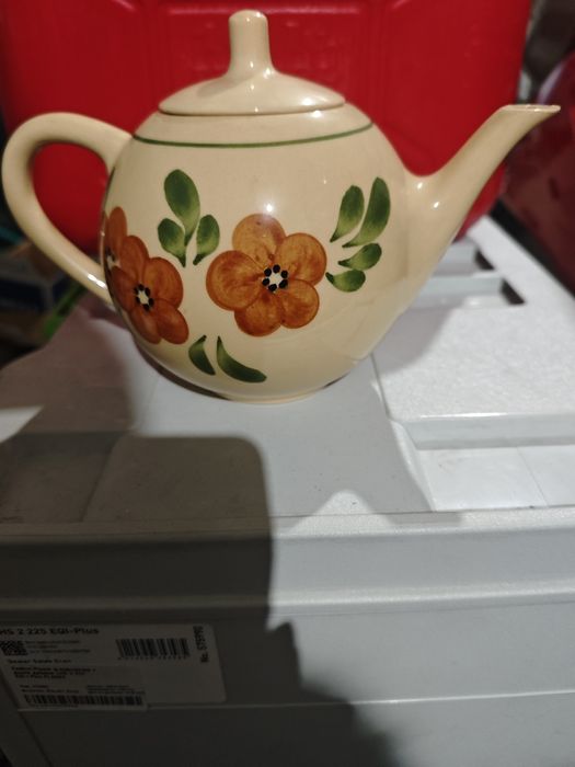 Продавам ретро сервиз за чай