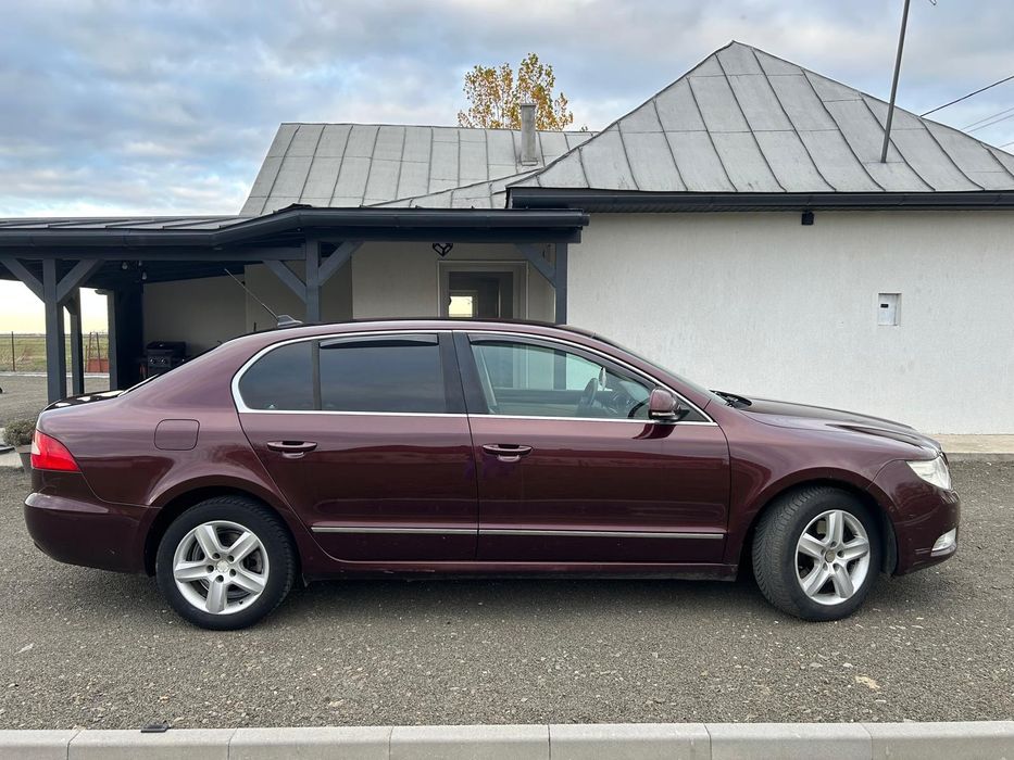 Skoda superb  170 cp 4500 euro