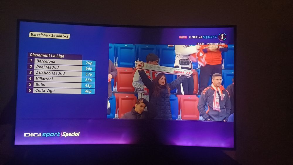 Tv smart samsung curbat  139cm nu trimit in tara!