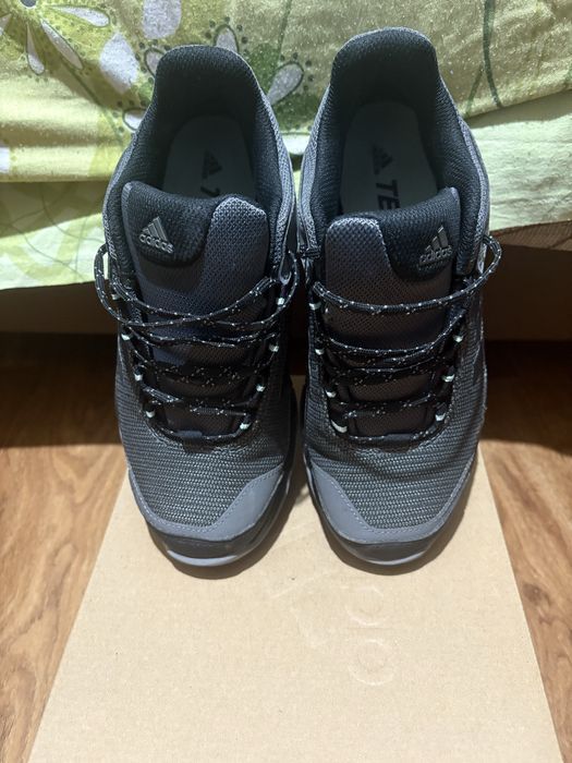 Оригинални маратонки Adidas Terrex