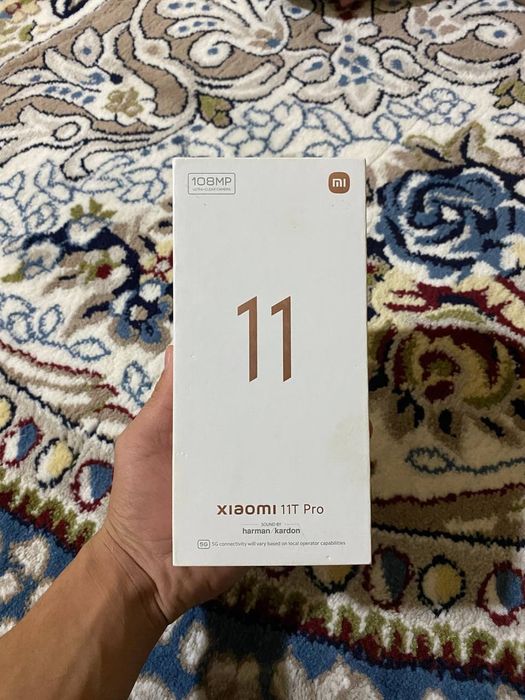 Hiomi 11 t pro  12 ozu. 256 pamit