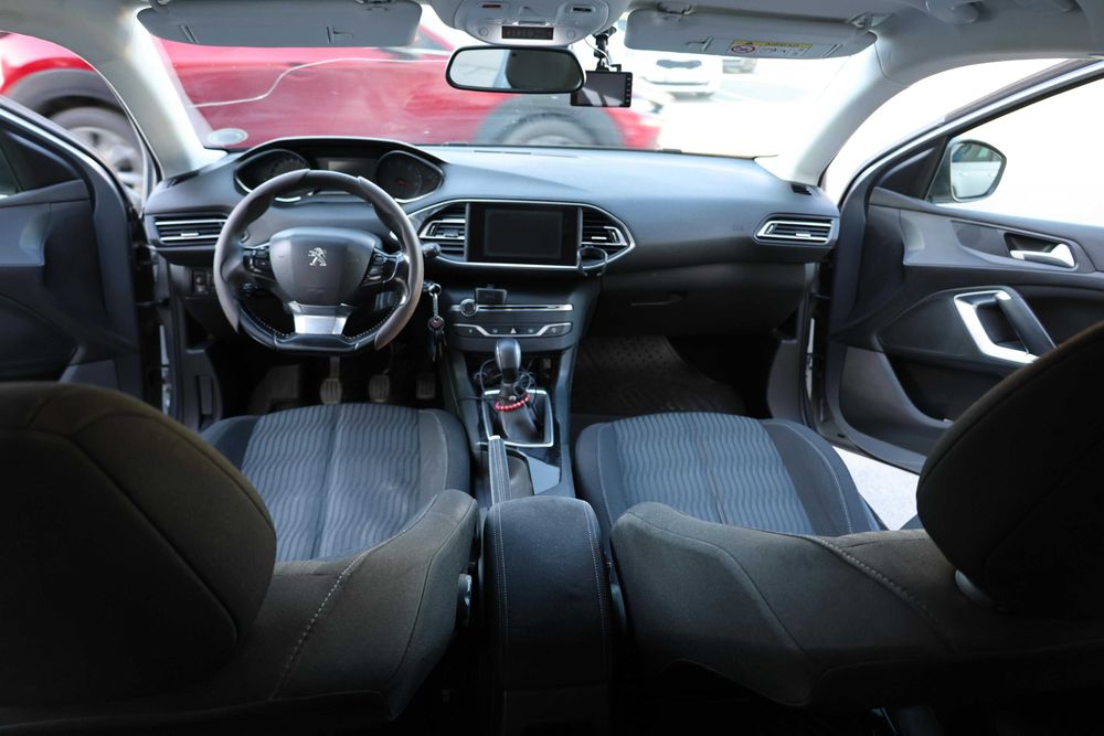 Peugeot 308SW/2016/1.6hdi/90cai