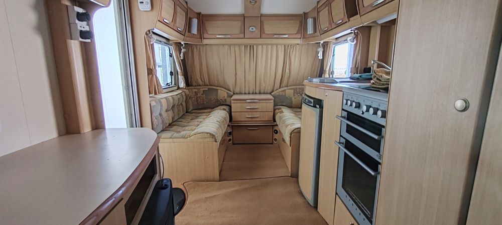 Продавам Каравна abbey vogue gt fix 2008