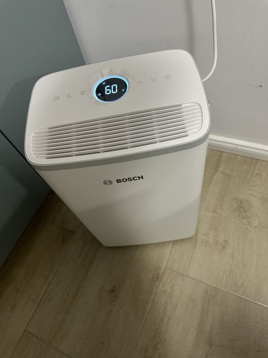 Dezumidificator aer BOSCH DRY2000