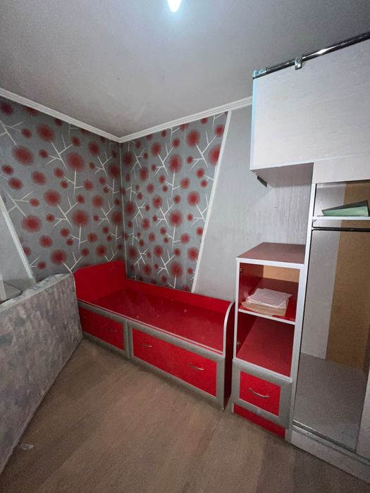 Продам детский гарнитур.