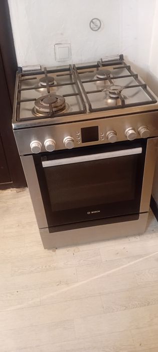 Продам газ плиту Bosch
