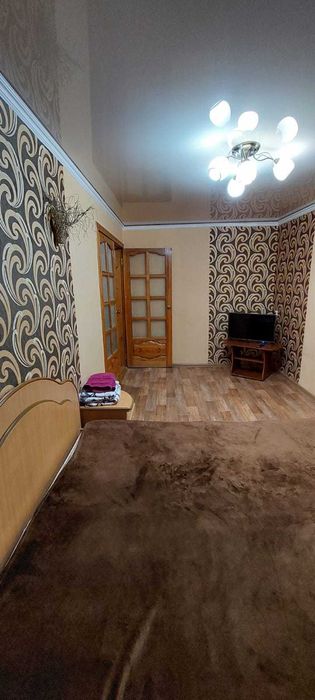 По часам. Районы разные