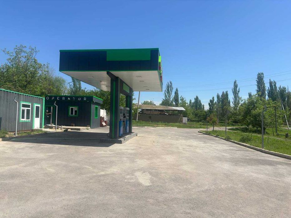 Заправка сотилади, АЗС, АЁҚШ