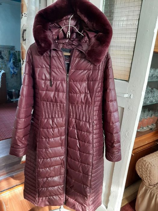 Пуховик  зимний .