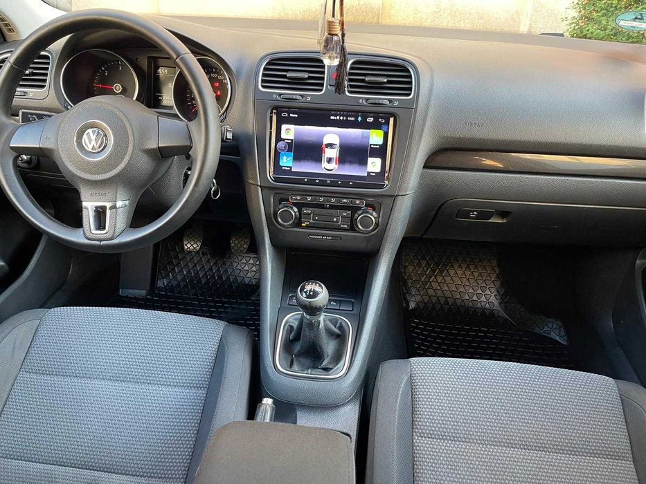 Golf 6 1.6 242000km