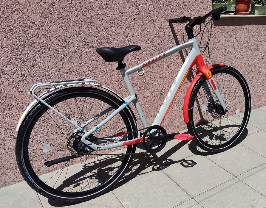 Bicicleta trekking SCOTT Evo Silence