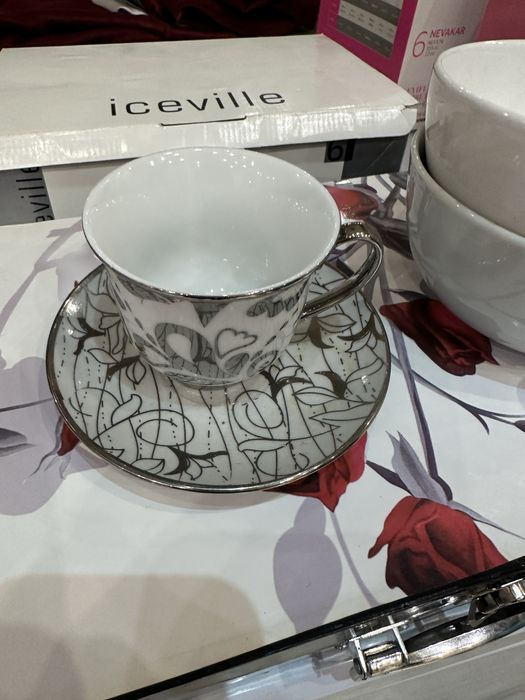 Vand pahare si cesti