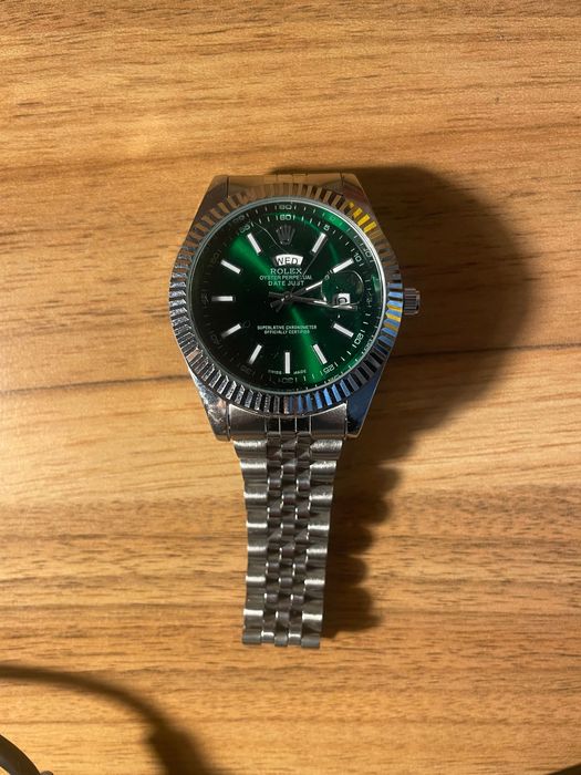 Елегантни мъжки часовници