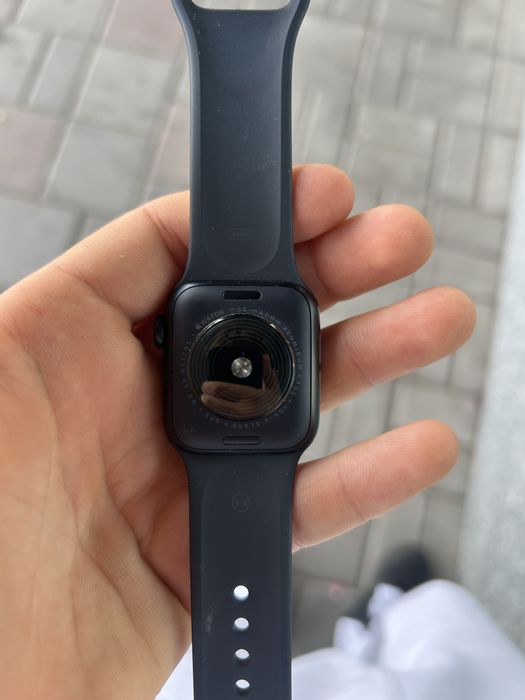 Продам apple watch se 2024 gps gen 2