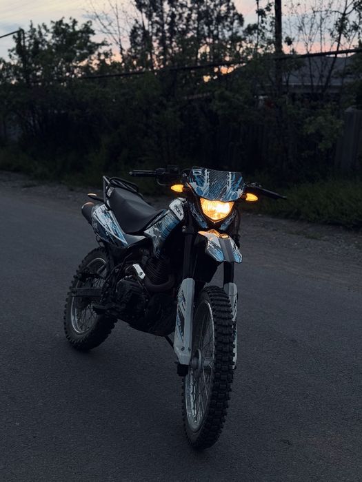 Продам Эндрю мотоцикл