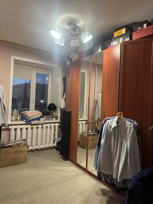 Продам 3 комн. квартиру в центре