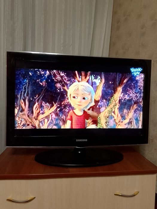 Продам телевизор