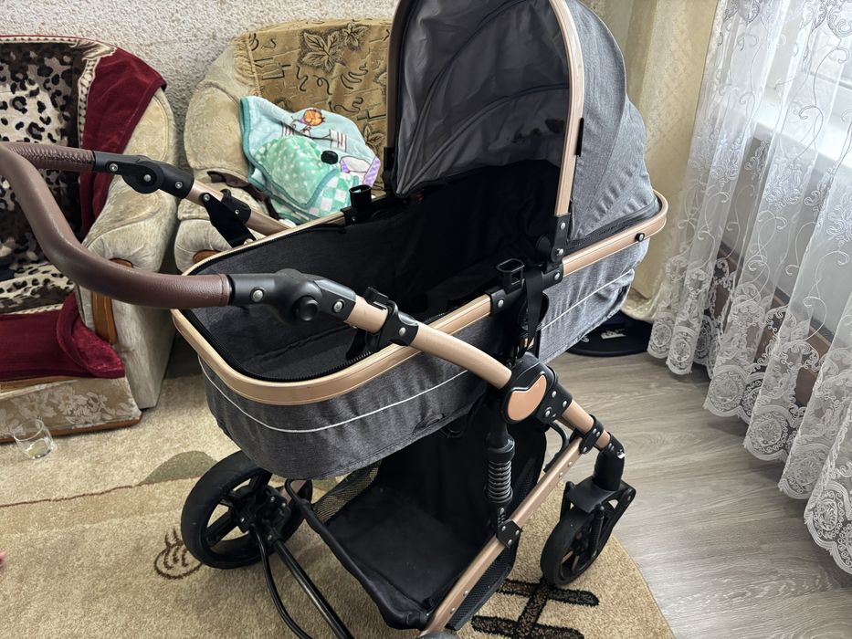 Продам коляску в хорошем состоянии