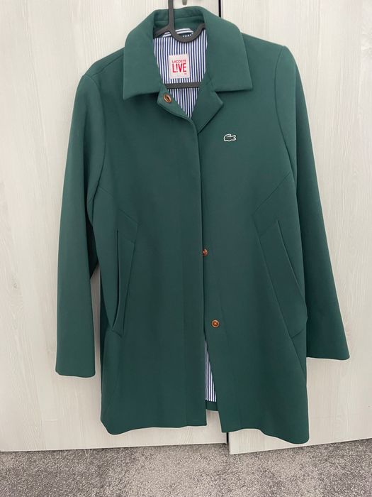 Стилен тренч Lacoste