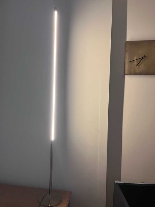 Модерен златист LED лампион, димируем