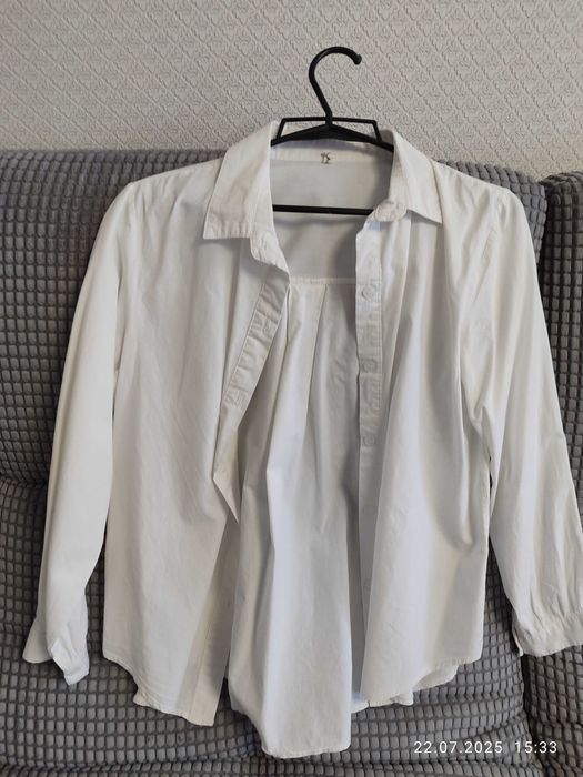 Продам рубашку школьную для девочки