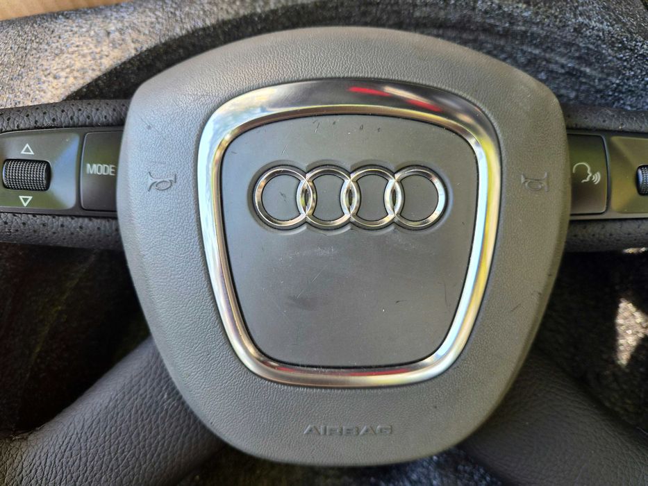 Волан с airbag за Audi A4 B8