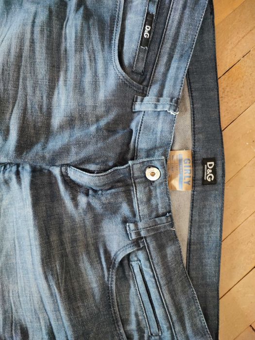 Дамски дънки Dolce & Gabbana и Levi's