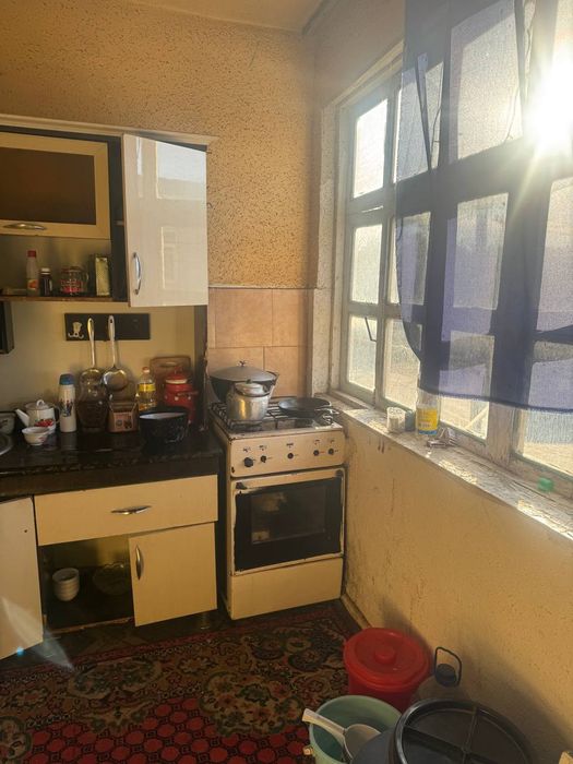 1 xonali uy sotiladi