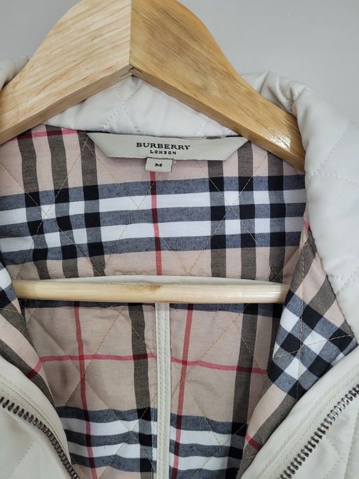 Geaca Burberry crem