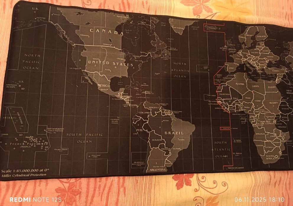 Mouse pad harta lumii