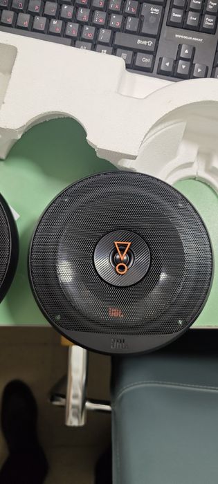 Продам JBL stage 3 627 модель новые