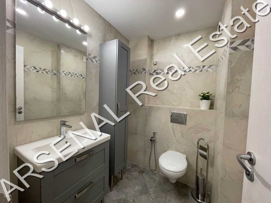 Тристаен апартамент под наем, Дианабад