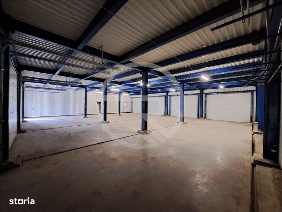 Hala de 400 mp utili, 4 porti acces, situata in Luna de Sus!