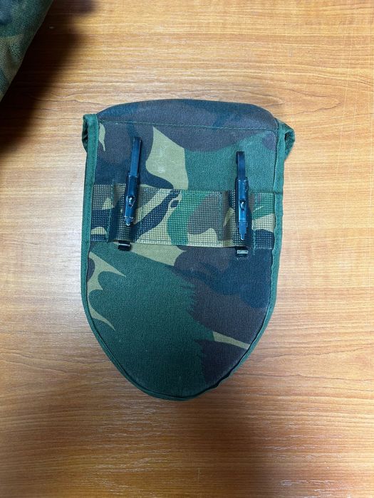 Vesta tactica si buzunar